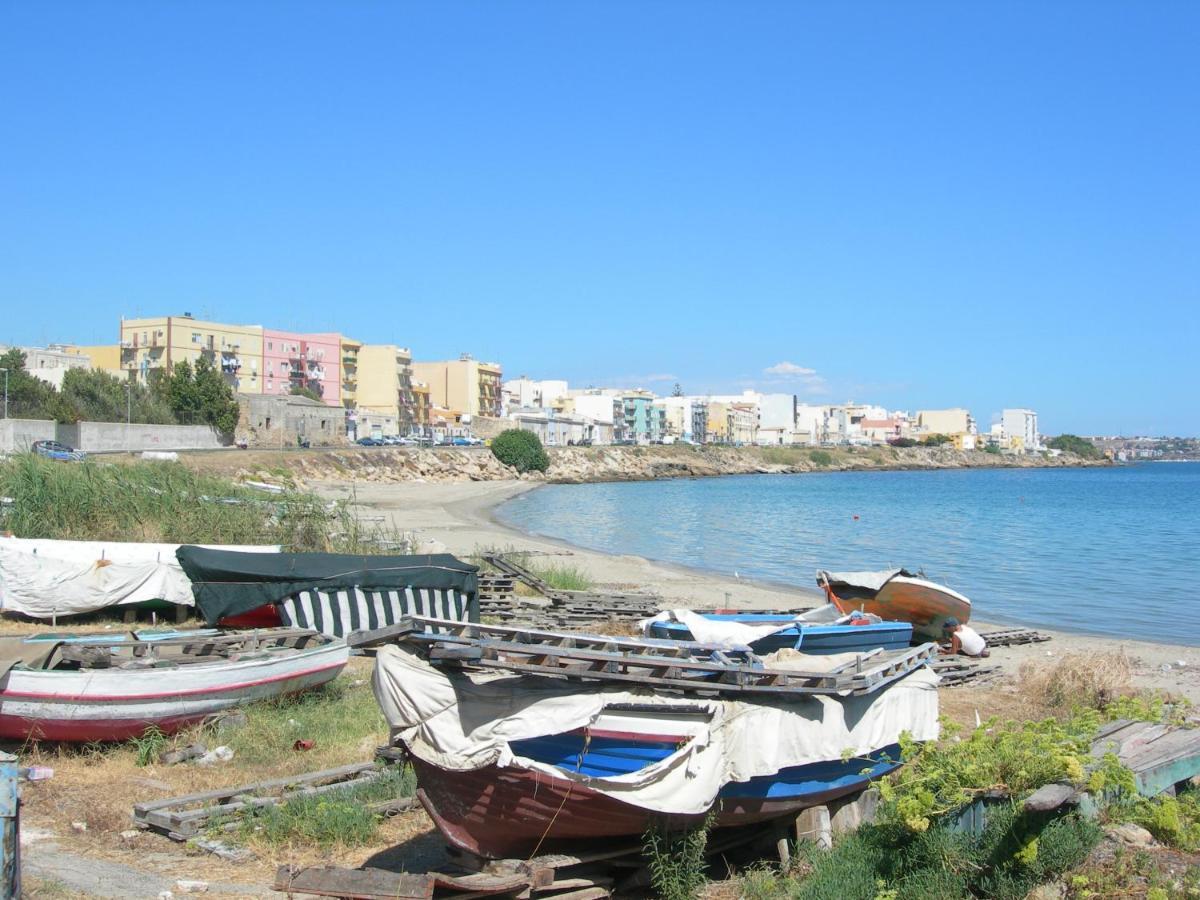 Casavistamare Villa Augusta Dış mekan fotoğraf